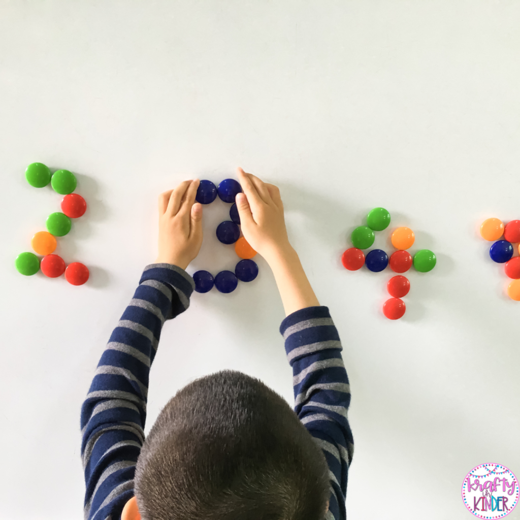 Kindergarten number sense activities focus on number recognition, counting number relationships, and much more.