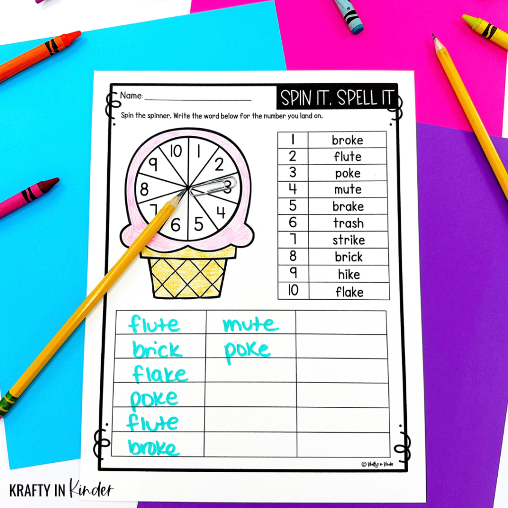 Free Editable Spelling Activities that you can add your own spelling words to! These make the perfect word work activities for your kindergarten, first grade, or second grade students!