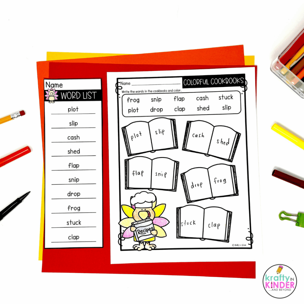 This image showcases Thanksgiving themed seasonal spelling activities.